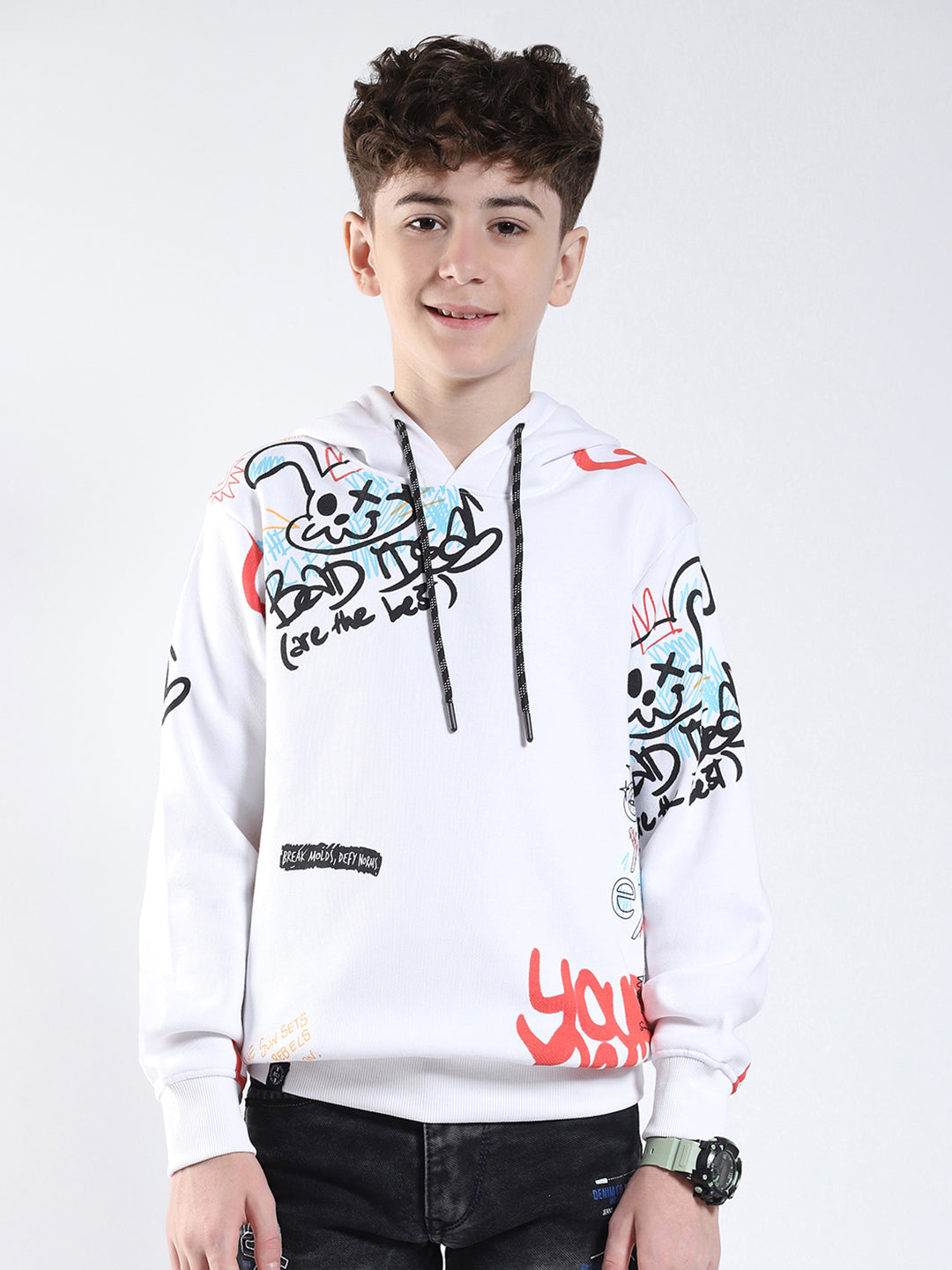 Boys Off White Printed Hooded Full Sleeve Sweatshirt