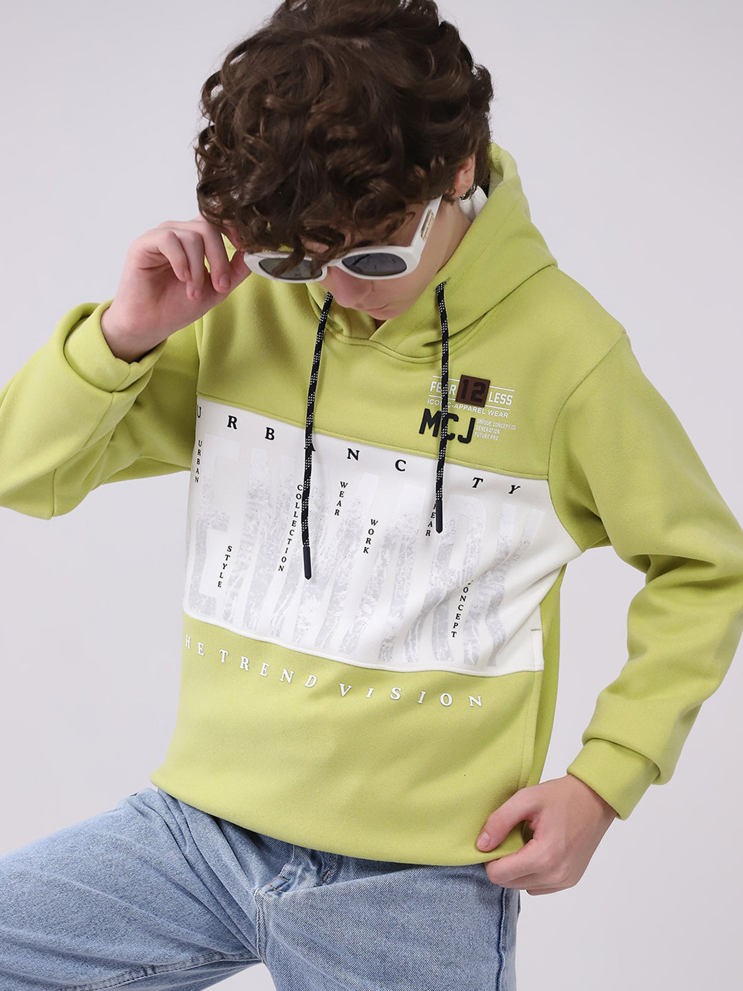 Boys Green Printed Hooded Full Sleeve Sweatshirt