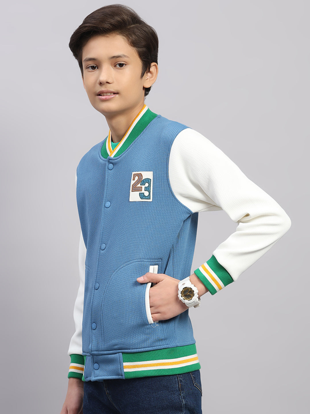 Boys Blue Embroidered Round Neck Full Sleeve Sweatshirt
