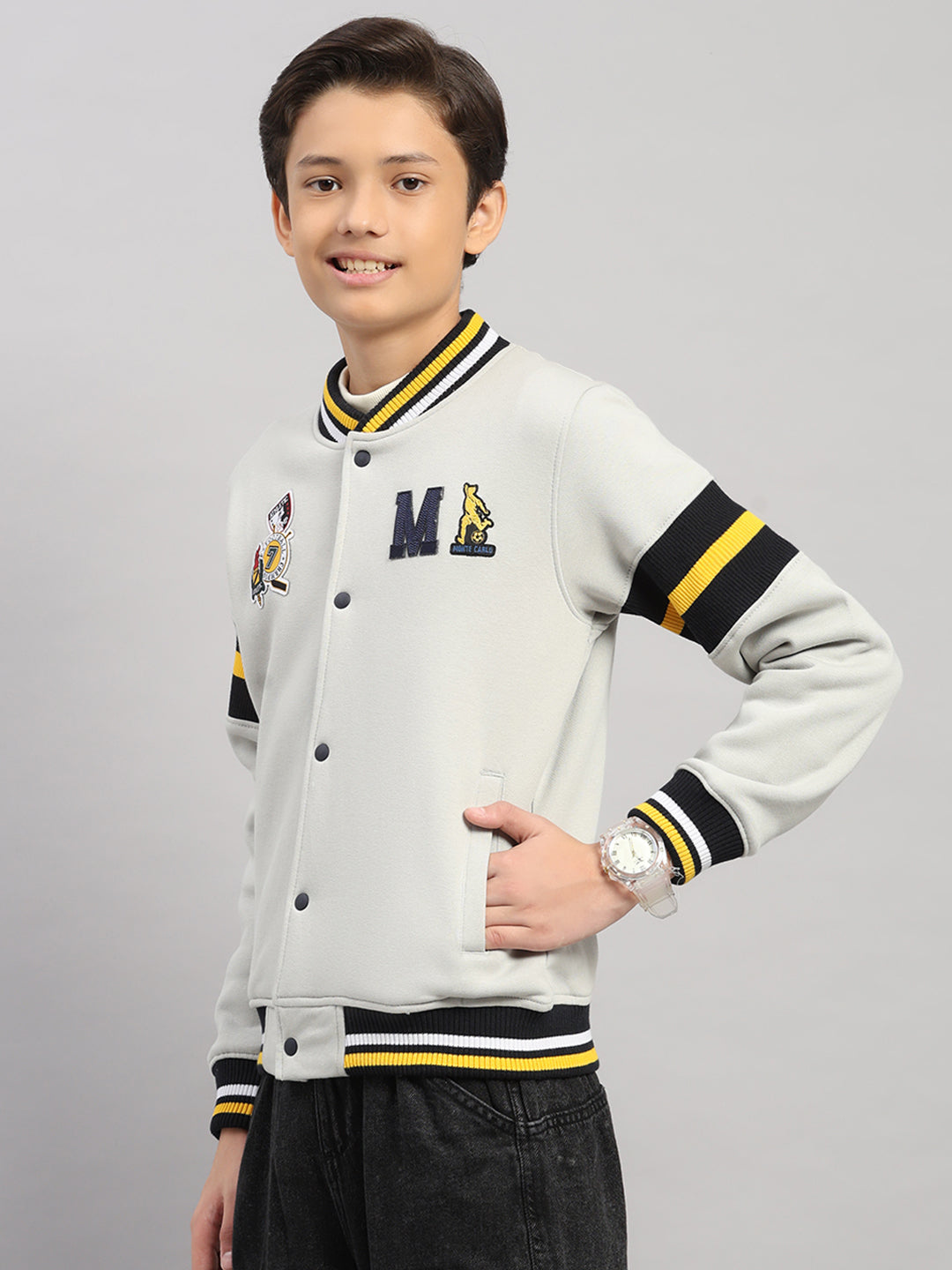 Boys Grey Embroidered Round Neck Full Sleeve Sweatshirt
