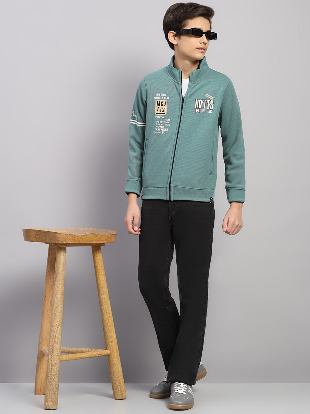 Boys Green Printed Round Neck Full Sleeve Sweatshirt