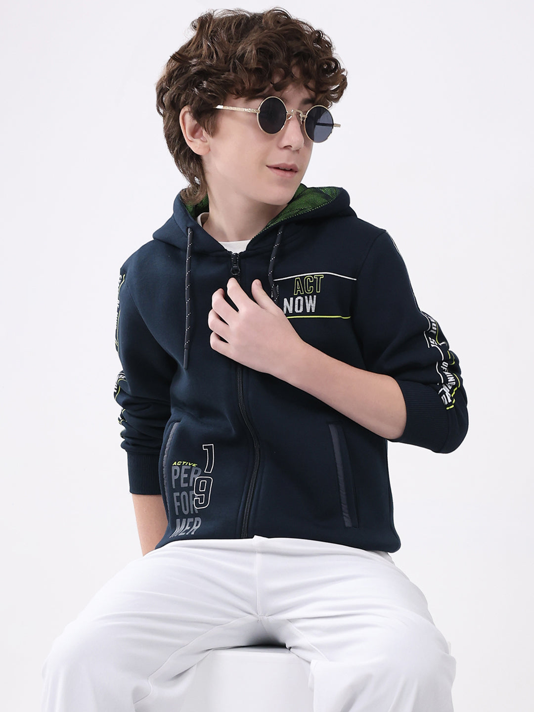 Boys Navy Blue Printed Hooded Full Sleeve Sweatshirt