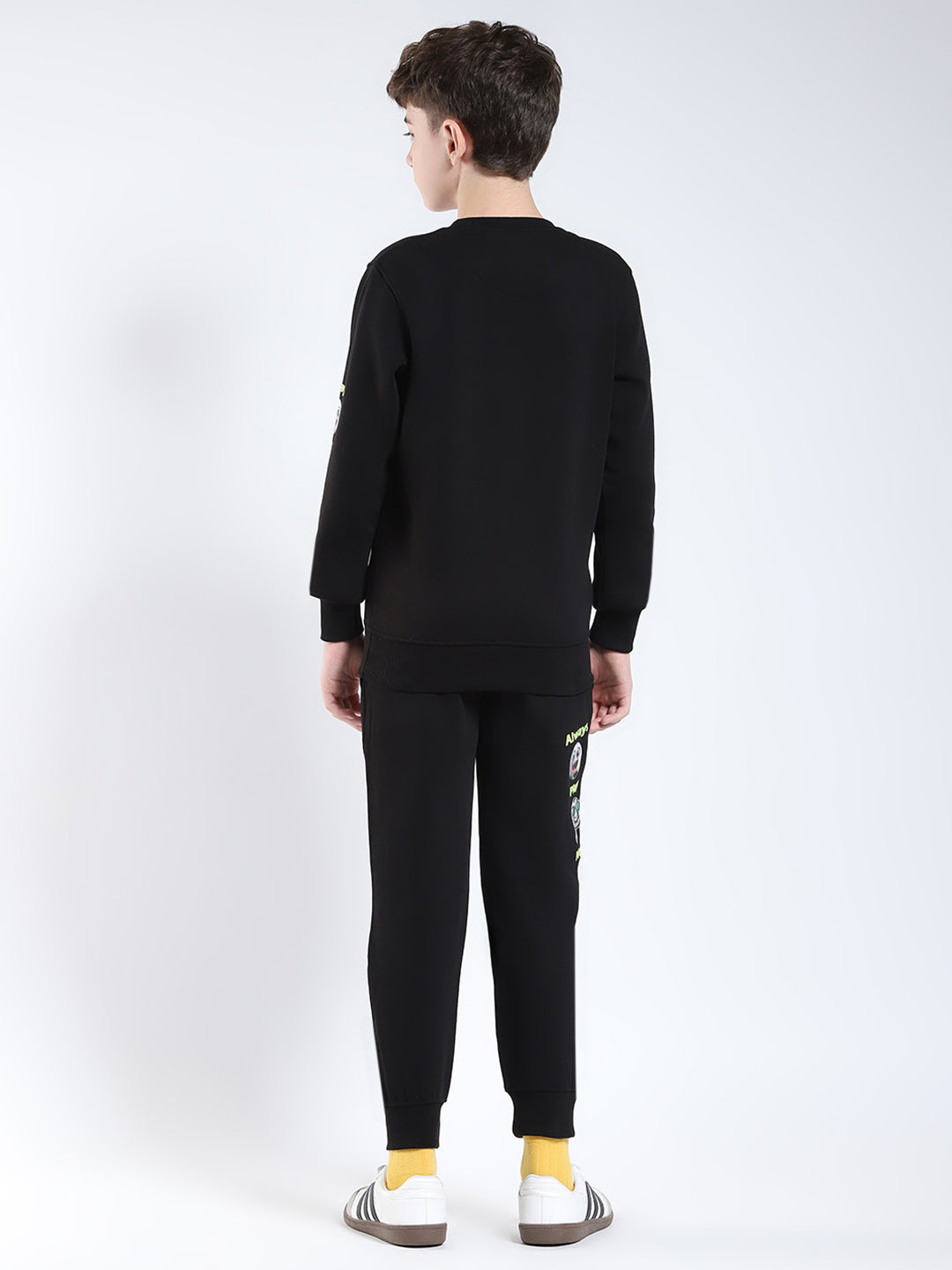 Boys Black Printed Collar Full Sleeve Winter Tracksuit