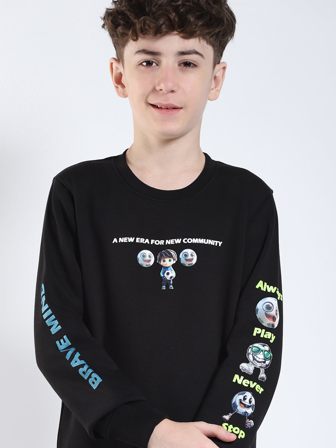 Boys Black Printed Collar Full Sleeve Winter Tracksuit