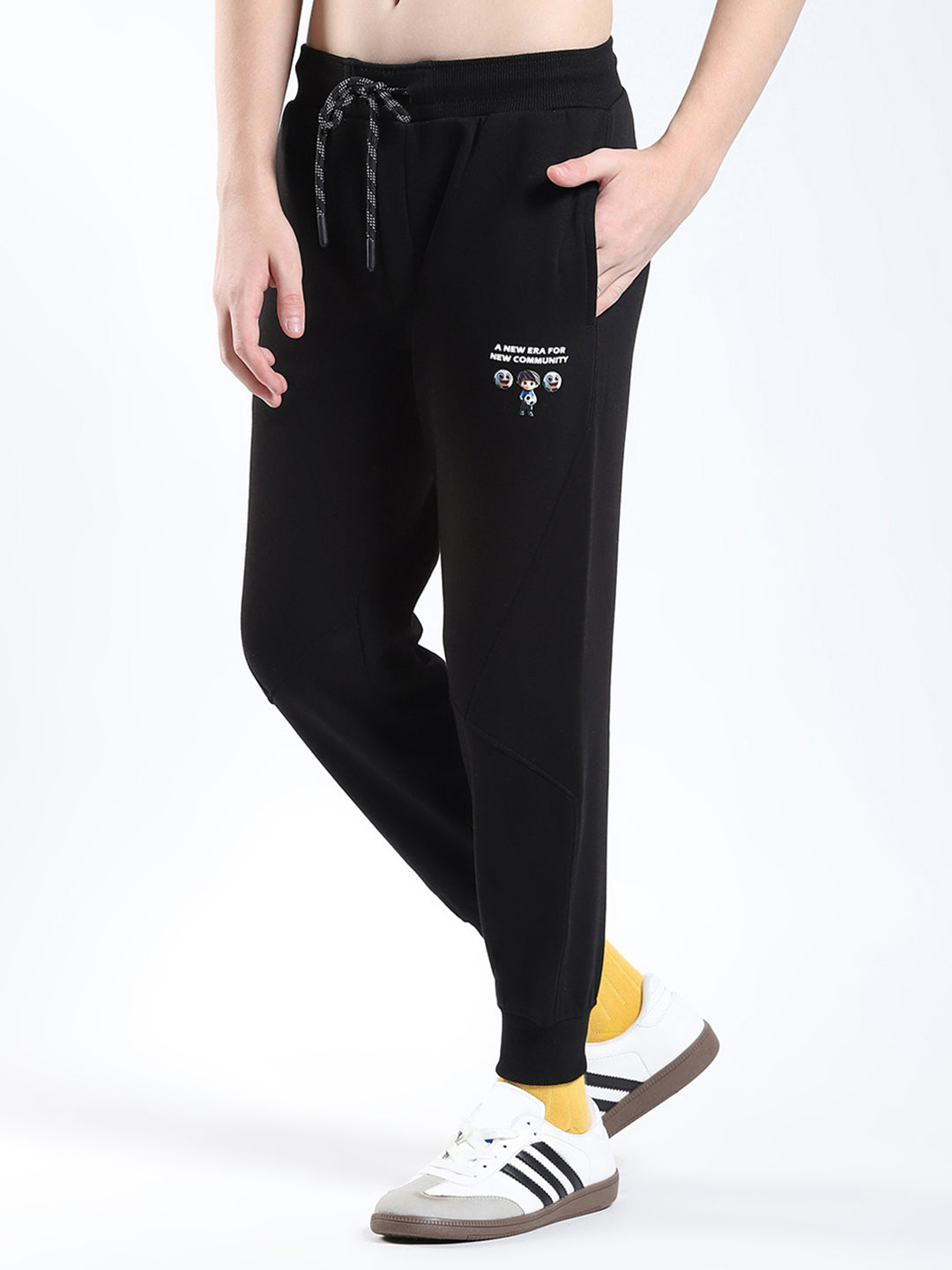 Boys Black Printed Collar Full Sleeve Winter Tracksuit