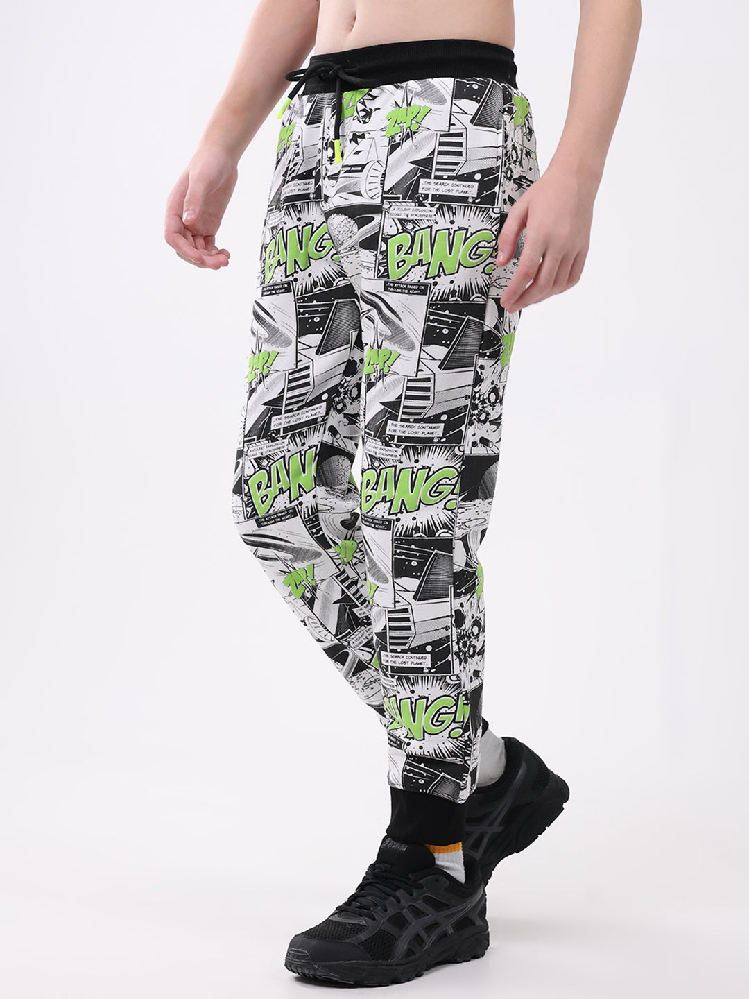 Boys Black Printed Hooded Full Sleeve Winter Tracksuit