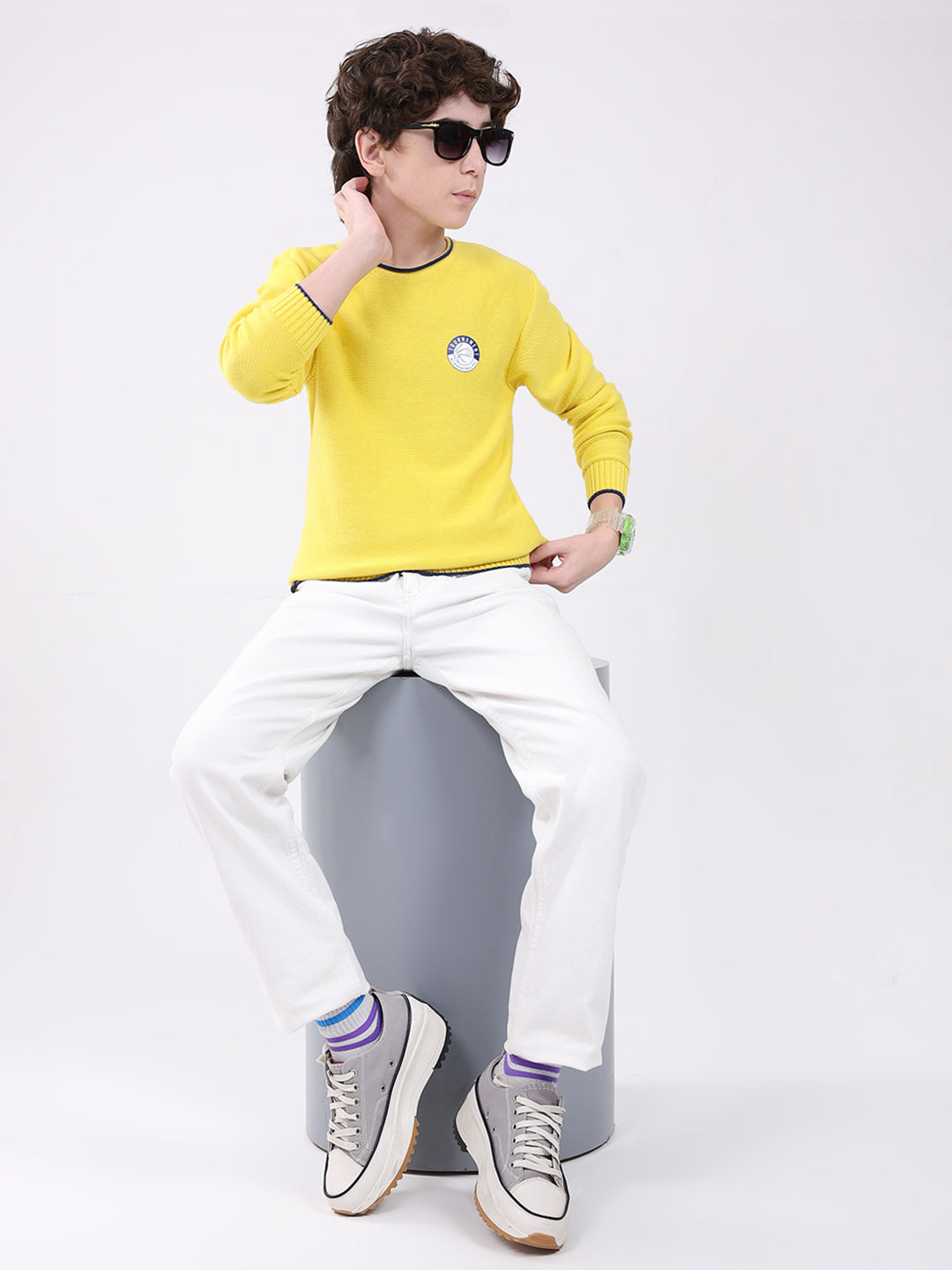 Boys Yellow Solid Round Neck Full Sleeve Pullover