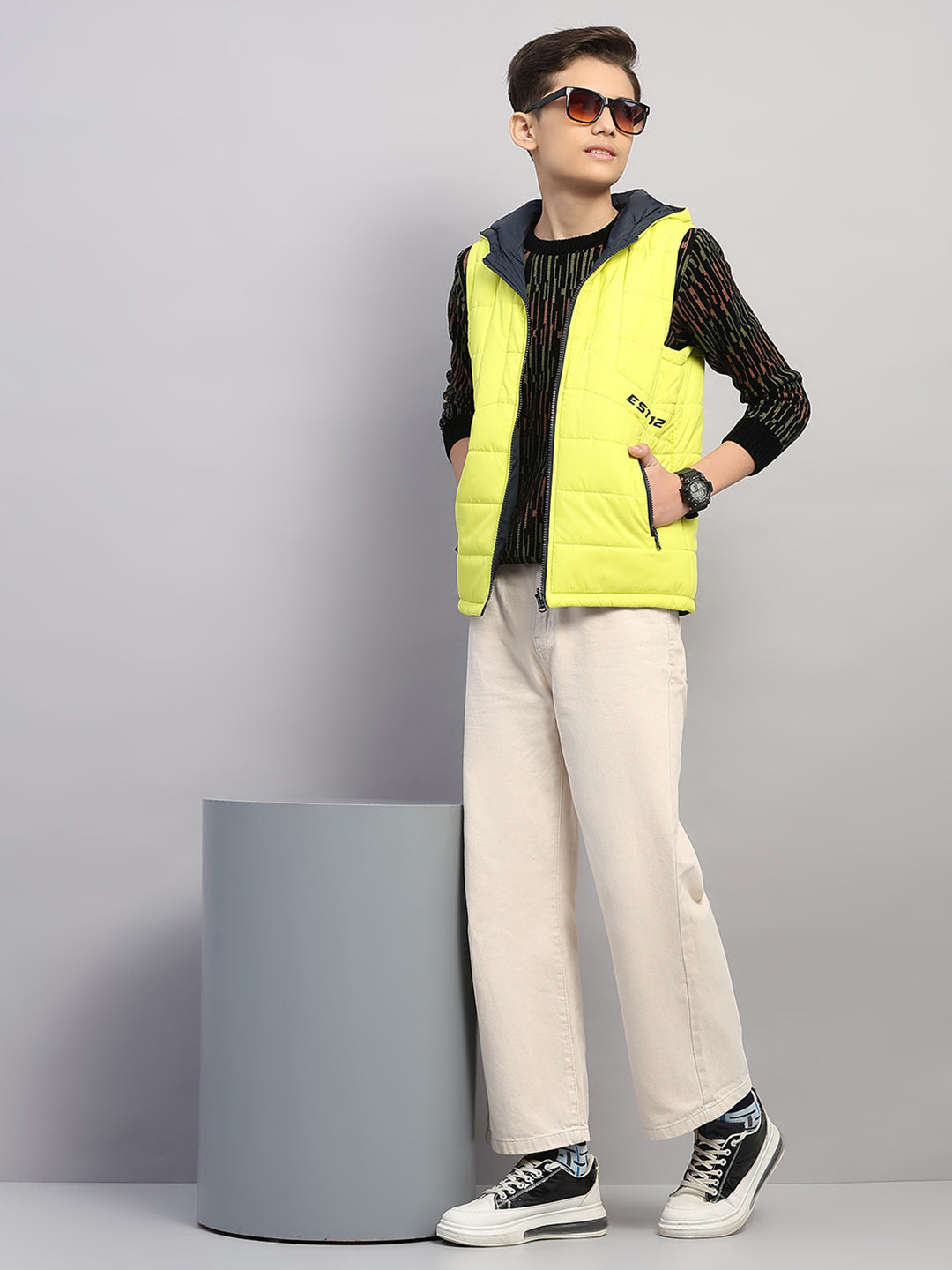 Boys Lime Green Printed Collar Sleeveless Reversible Jacket