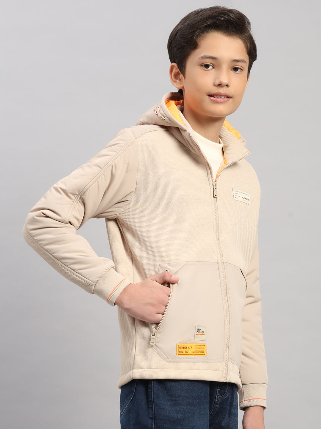 Boys Beige Solid Hooded Full Sleeve Jacket