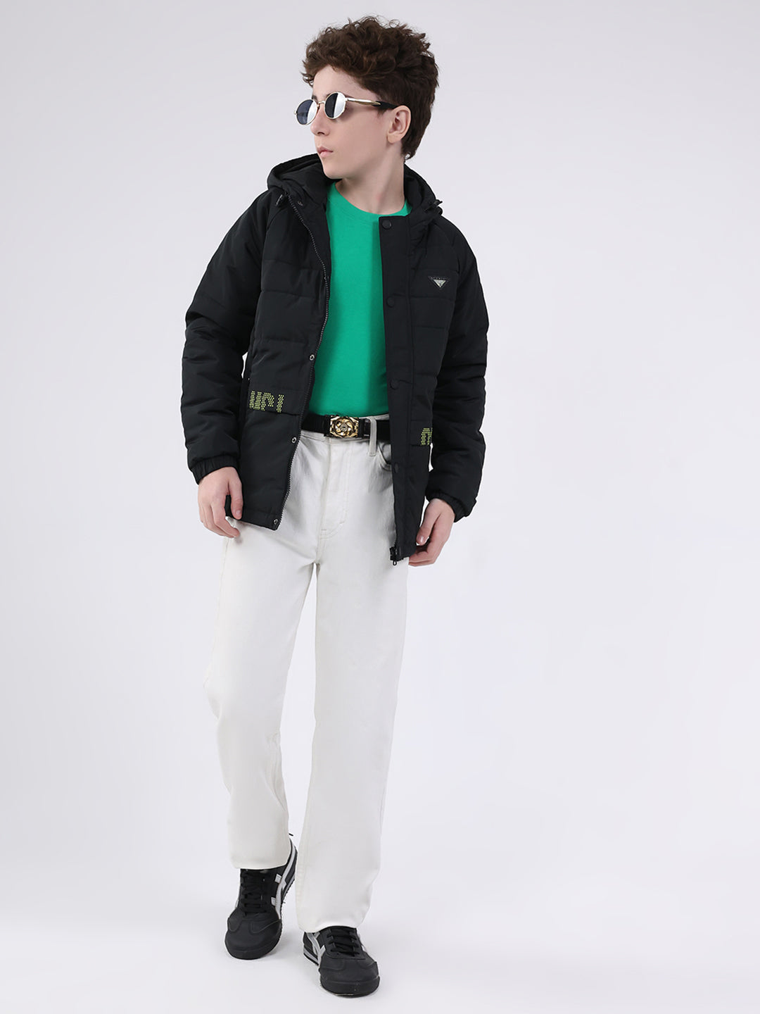Boys Black Solid Hooded Full Sleeve Jacket