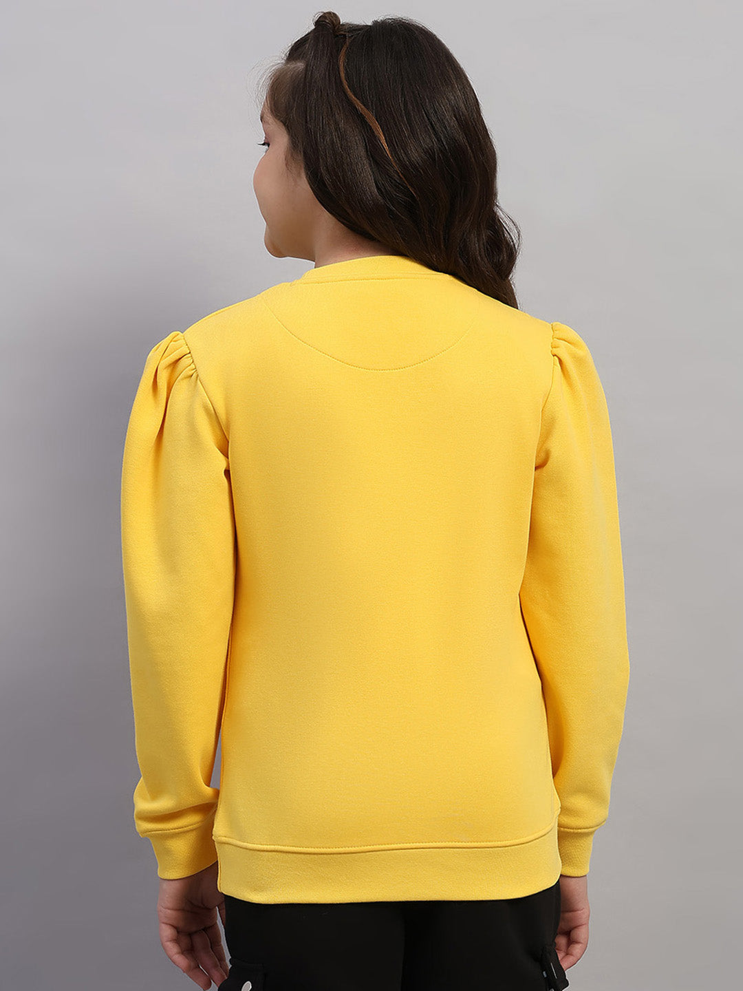 Girls Yellow Printed Round Neck Full Sleeve Sweatshirt