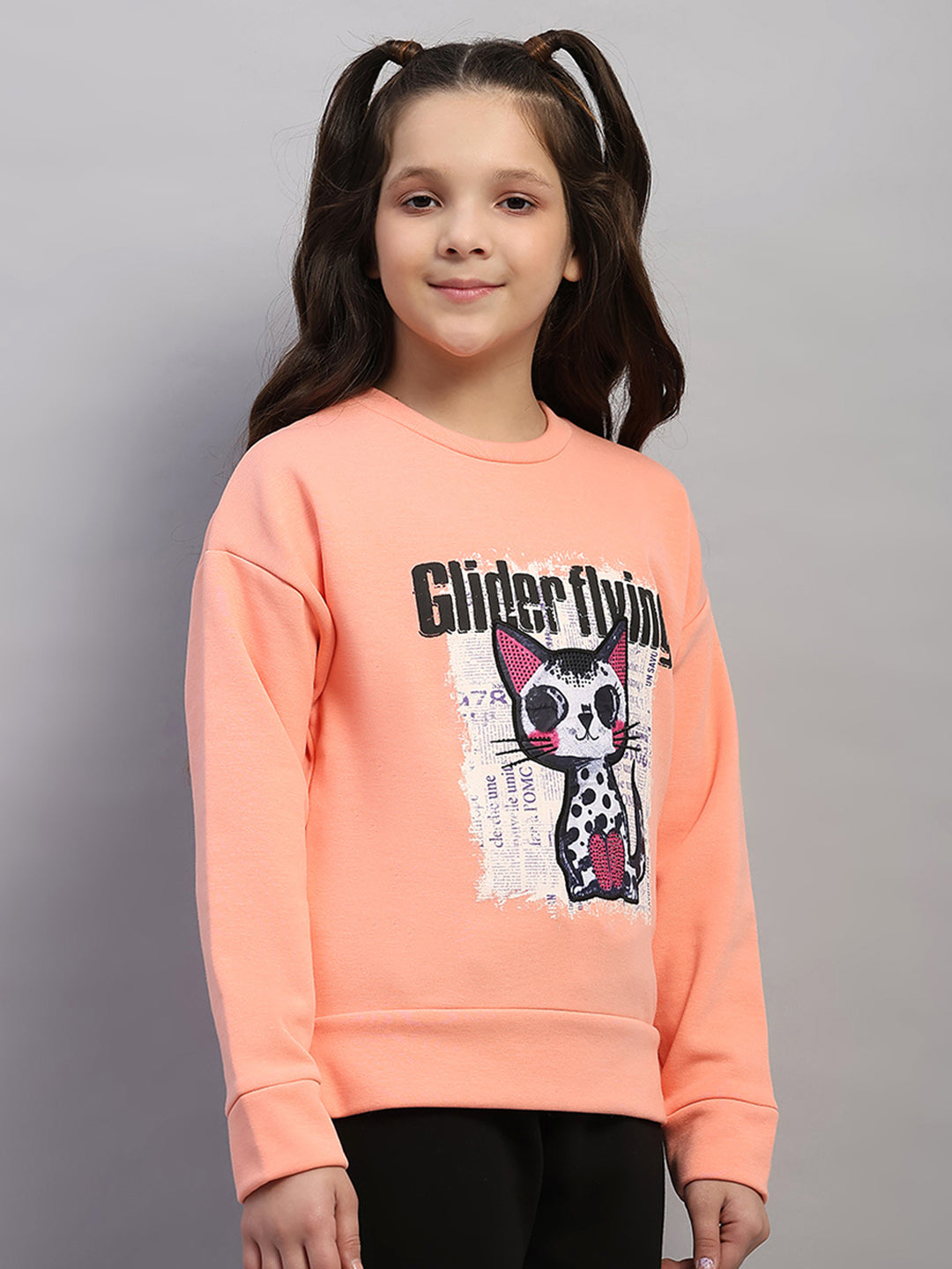 Girls Peach Printed Round Neck Full Sleeve Sweatshirt
