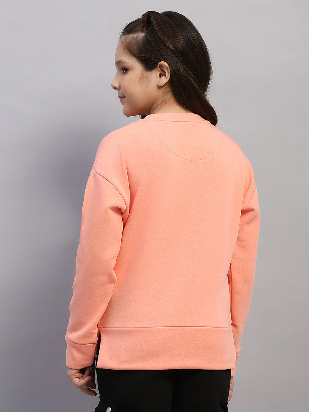 Girls Peach Printed Round Neck Full Sleeve Sweatshirt