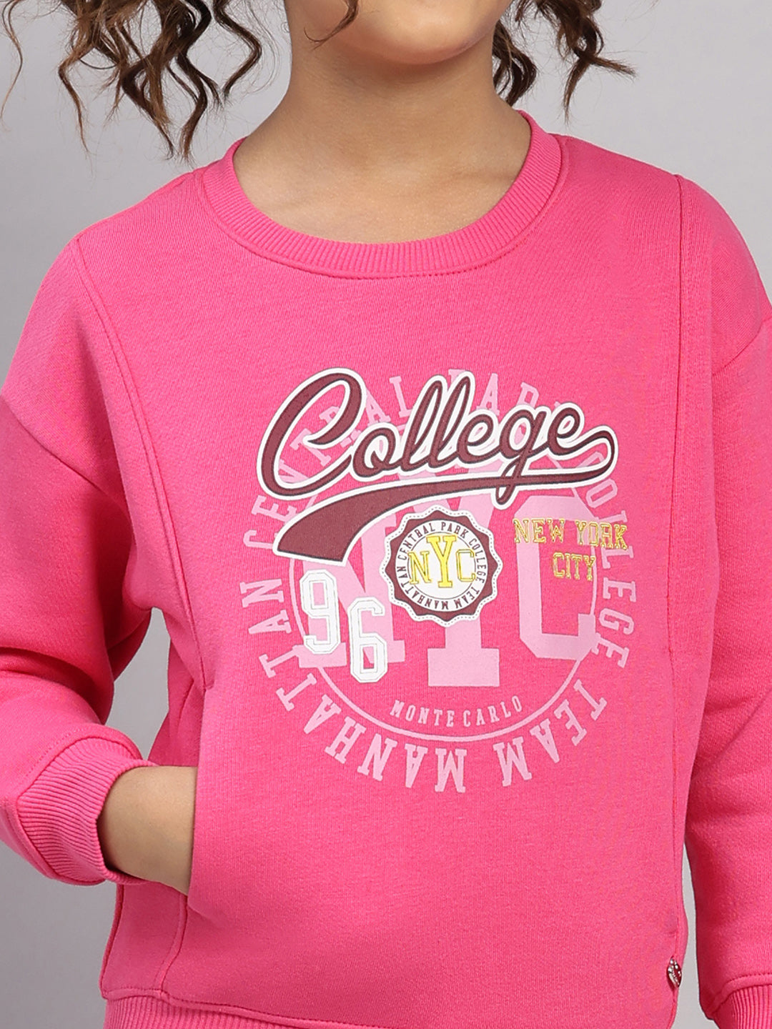 Girls Magenta Printed Round Neck Full Sleeve Tracksuit