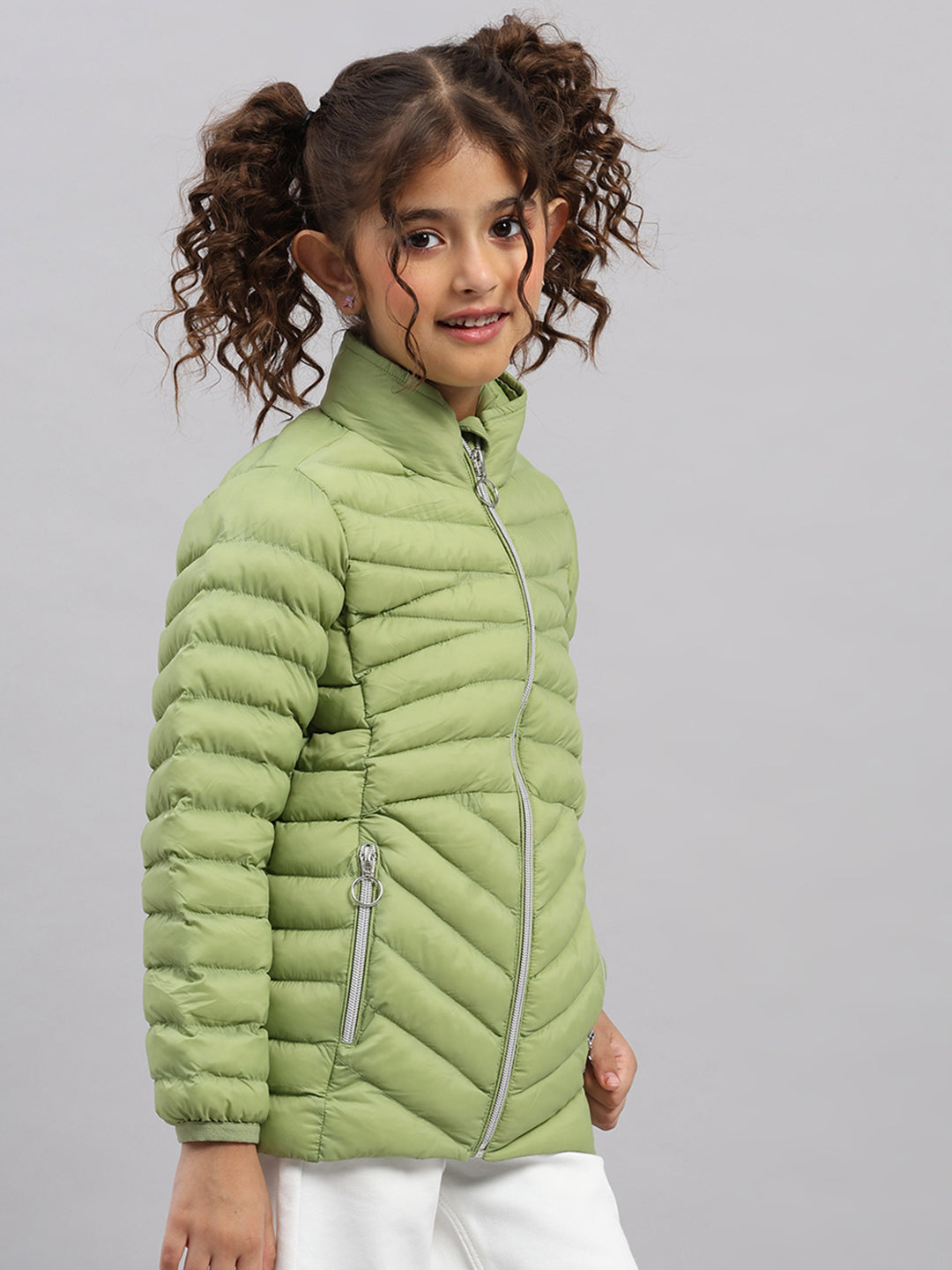 Girls Green Solid Collar Full Sleeve Jacket