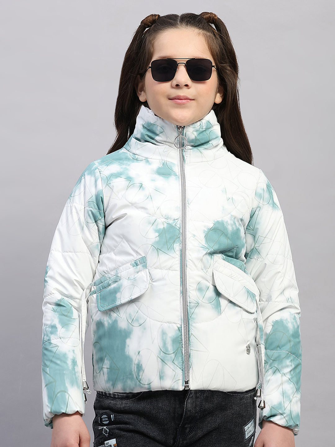 Girls Green Printed Collar Full Sleeve Jacket