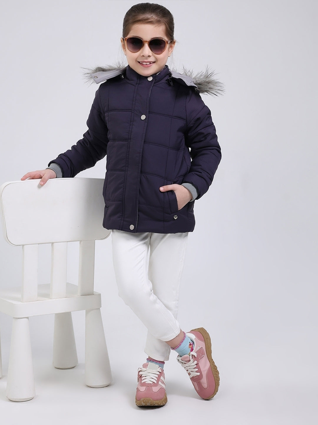 Girls Purple Solid Hooded Full Sleeve Jacket