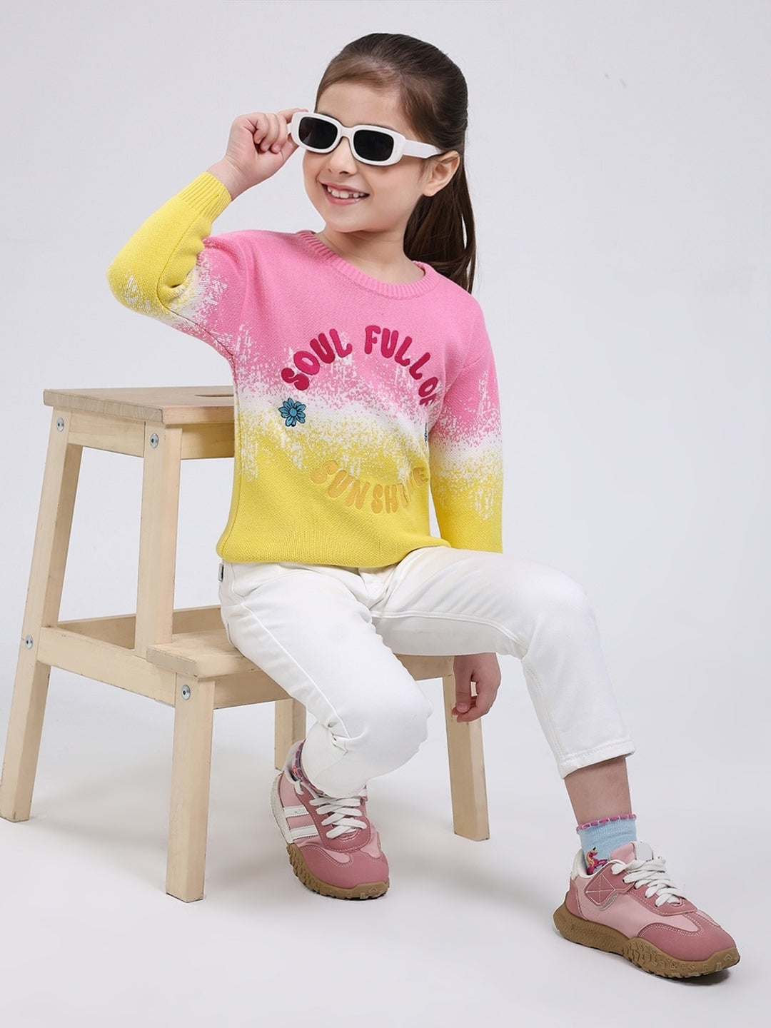 Girls Pink Embroidered Round Neck Full Sleeve Pullover