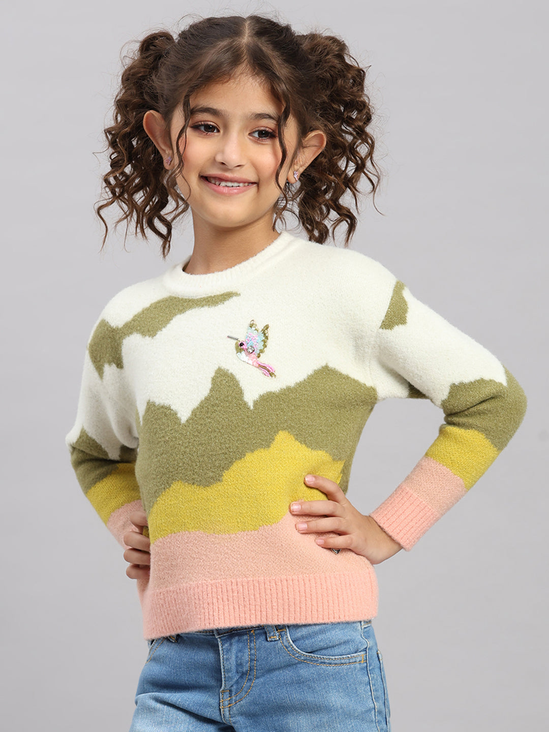 Girls Off White Embroidered Round Neck Full Sleeve Pullover
