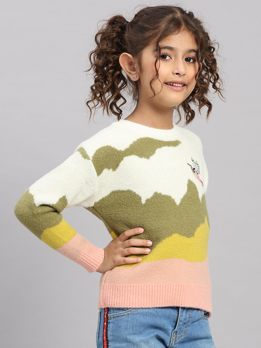 Girls Off White Embroidered Round Neck Full Sleeve Pullover