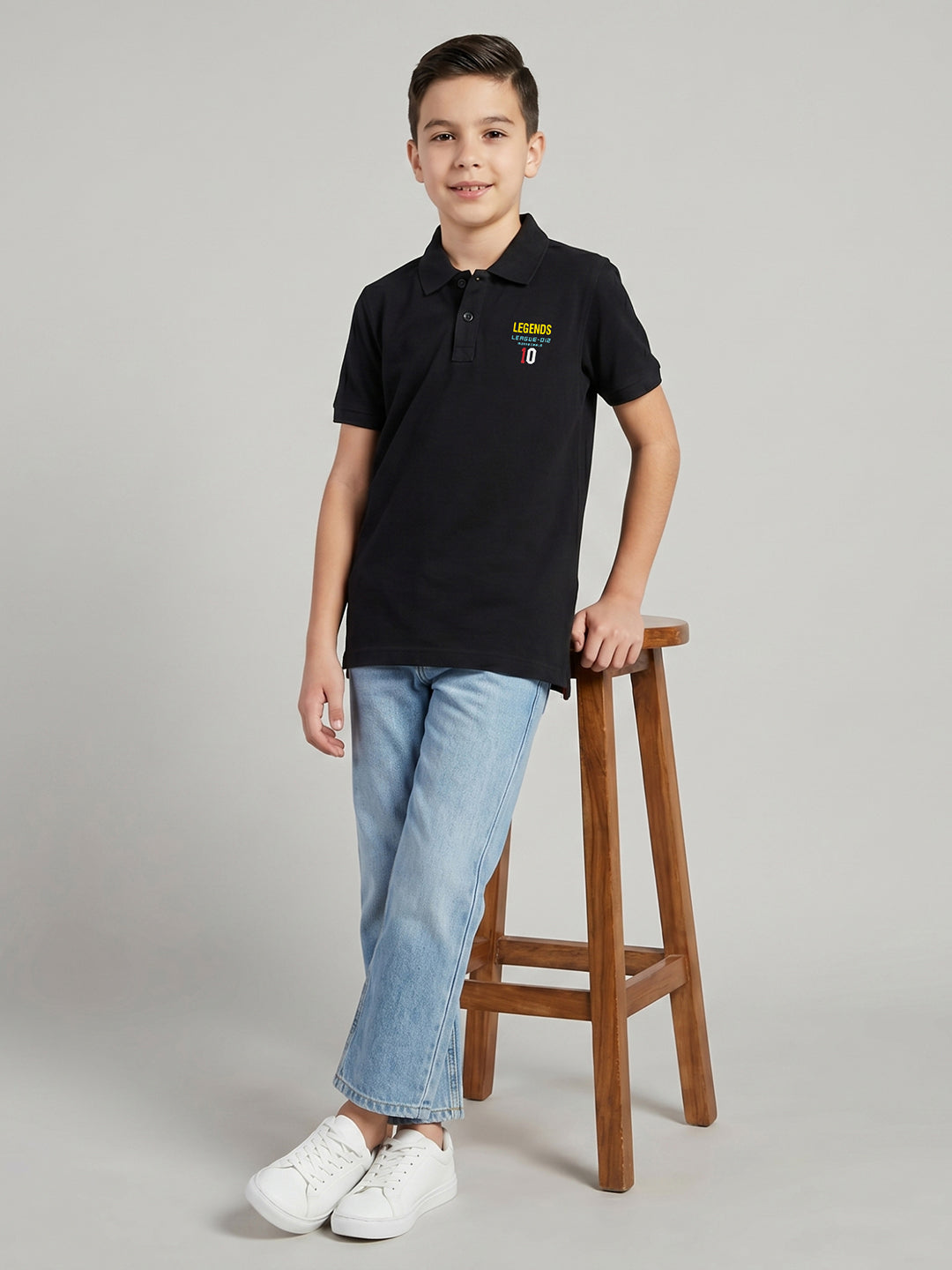 Boys Black Solid Collar Half Sleeve T-Shirt