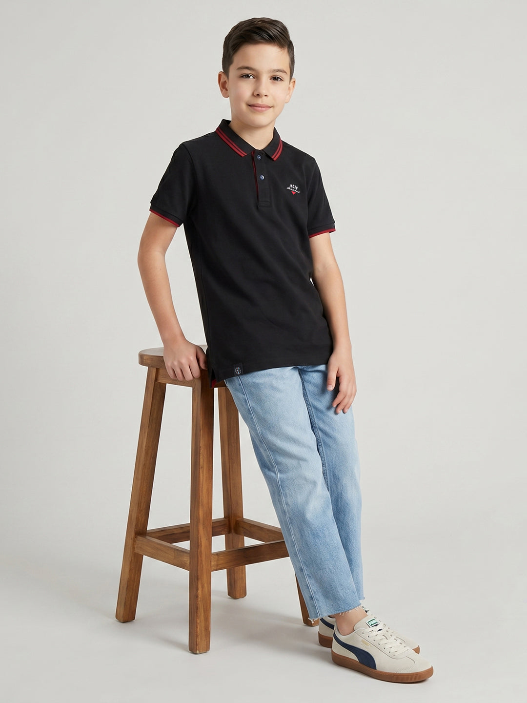 Boys Black Printed Collar Half Sleeve T-Shirt