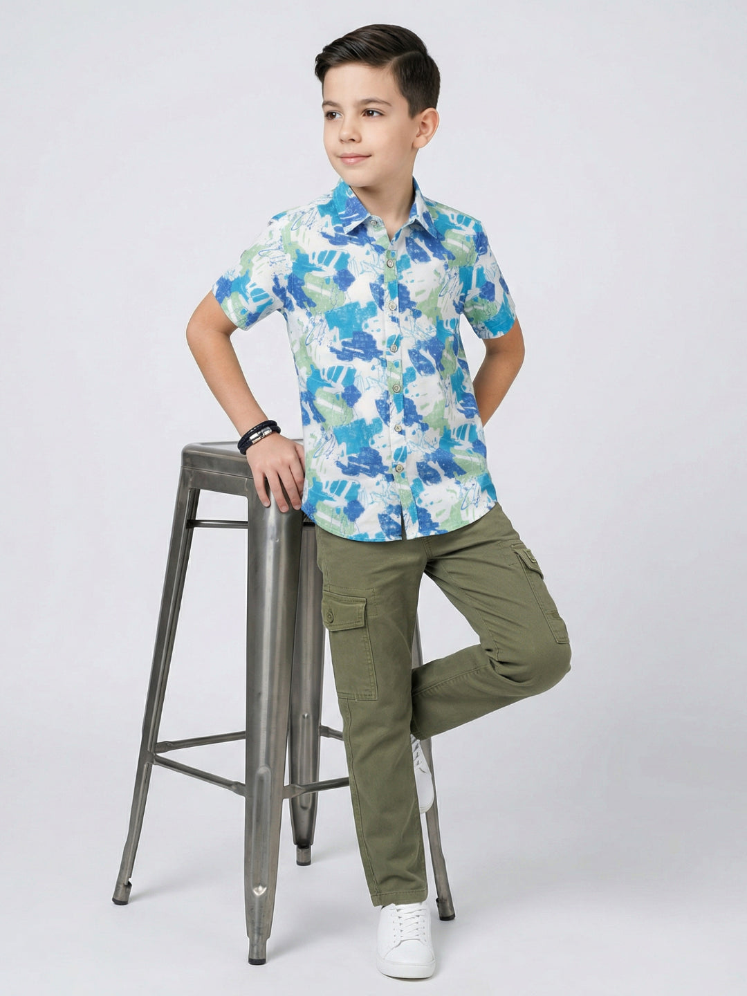 Boys White Printed Collar Half Sleeve Shirt