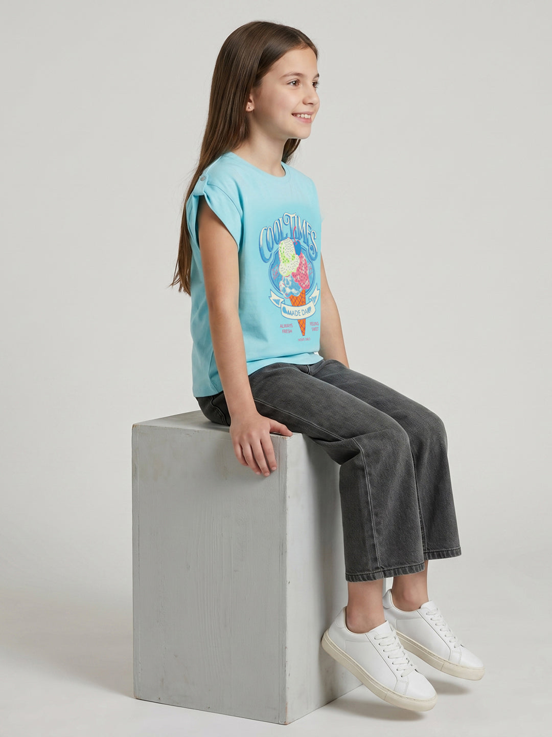 Girls Aqua Blue Printed Round Neck Half Sleeve Top