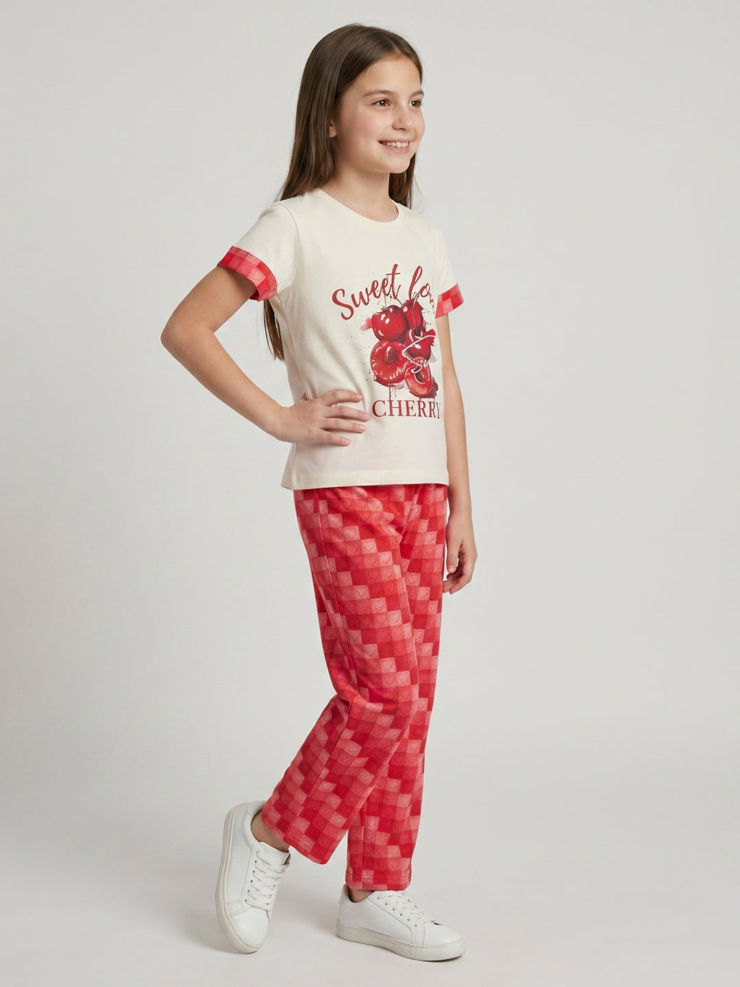 Girls Off White Printed Round Neck Half Sleeve Lower Set
