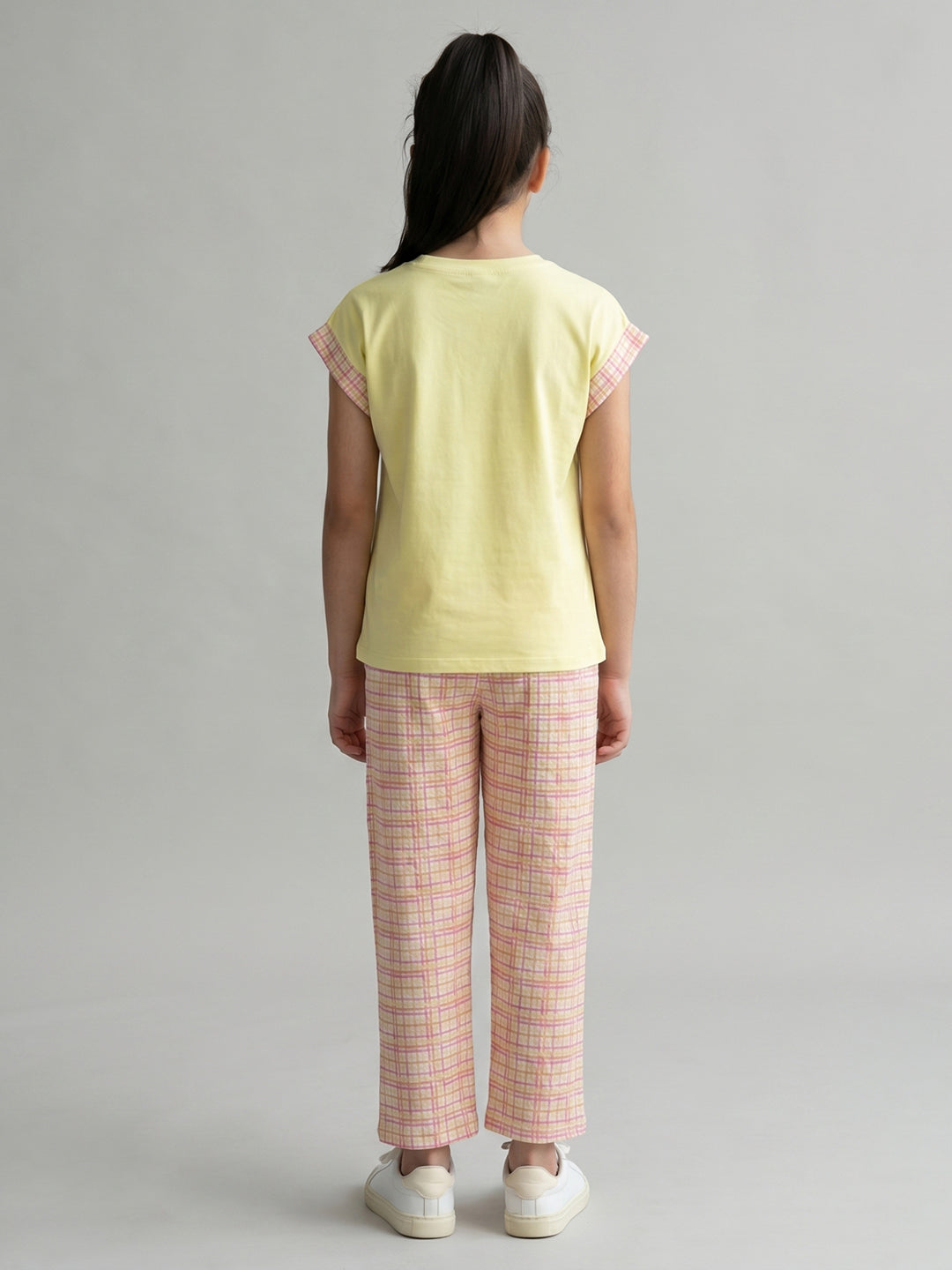 Girls Yellow Printed Round Neck Half Sleeve Lower Set