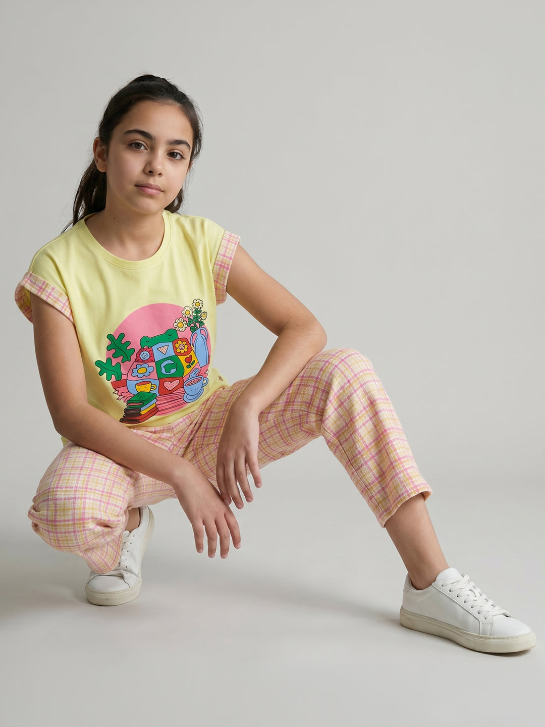 Girls Yellow Printed Round Neck Half Sleeve Lower Set