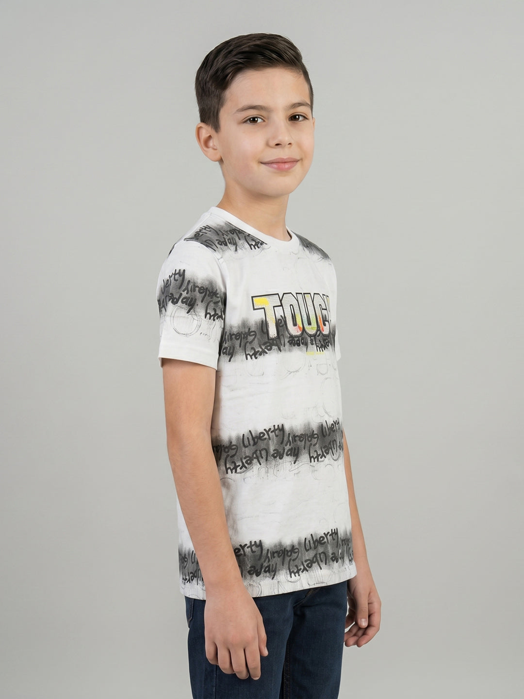 Boys White Printed Round Neck Half Sleeve T-Shirt