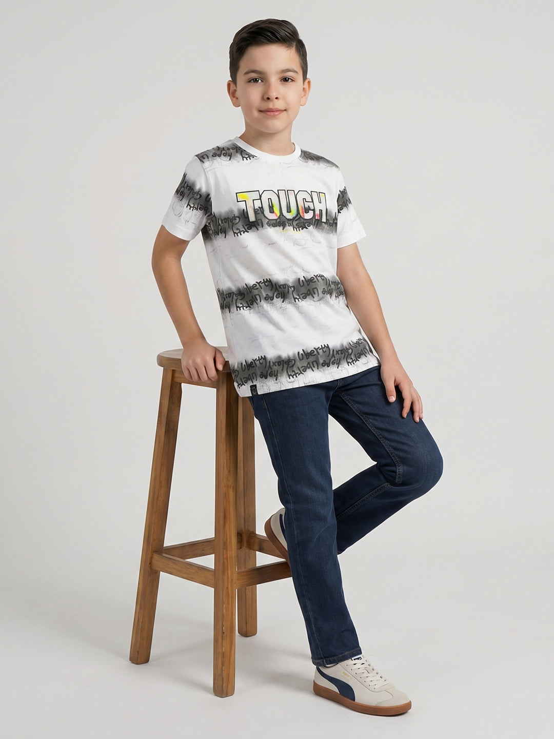 Boys White Printed Round Neck Half Sleeve T-Shirt