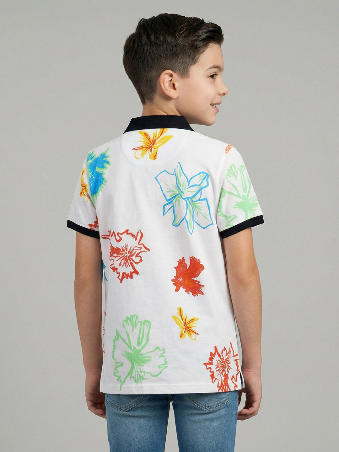 Boys White Printed Collar Half Sleeve T-Shirt