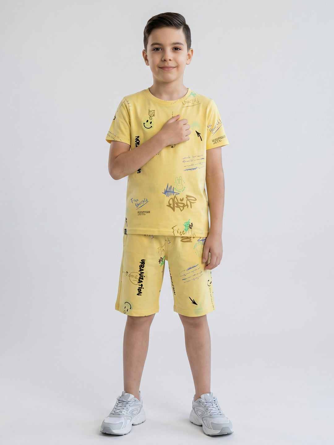 Boys Yellow Printed Round Neck Half Sleeve Cords Set