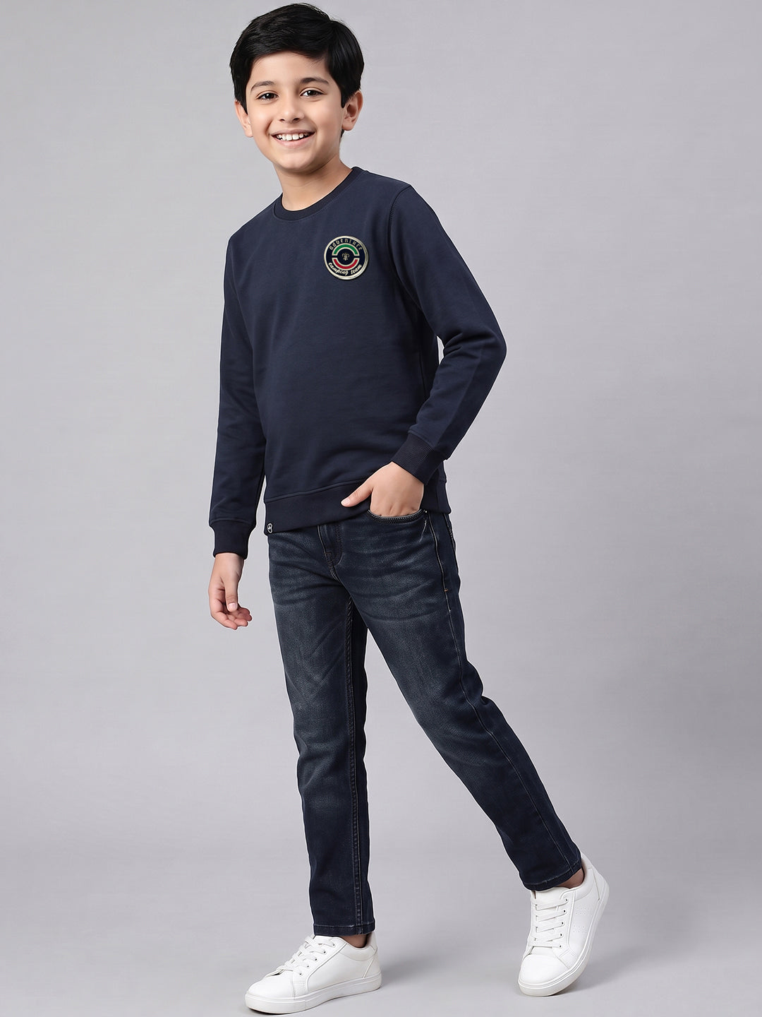Boys Navy Blue Solid Round Neck Full Sleeve Sweatshirt