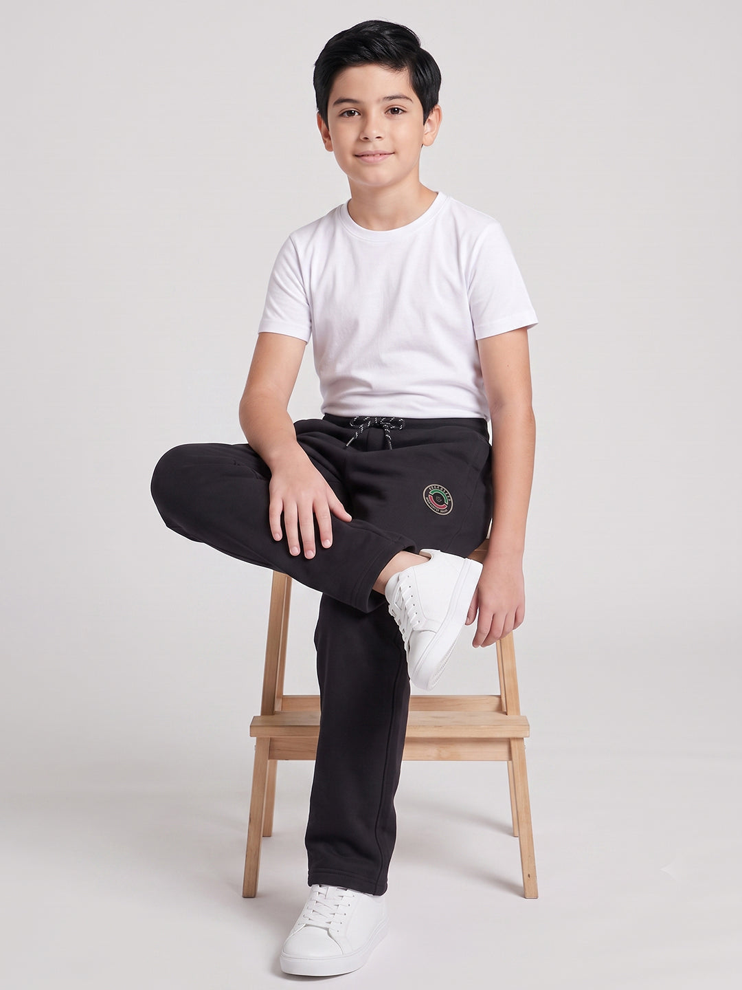 Boys Black Solid Regular Fit Lower