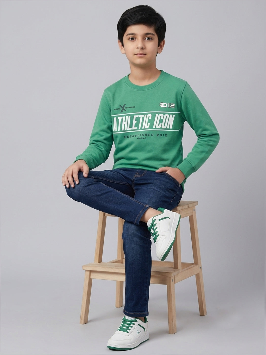 Boys Green Printed Round Neck Full Sleeve Sweatshirt