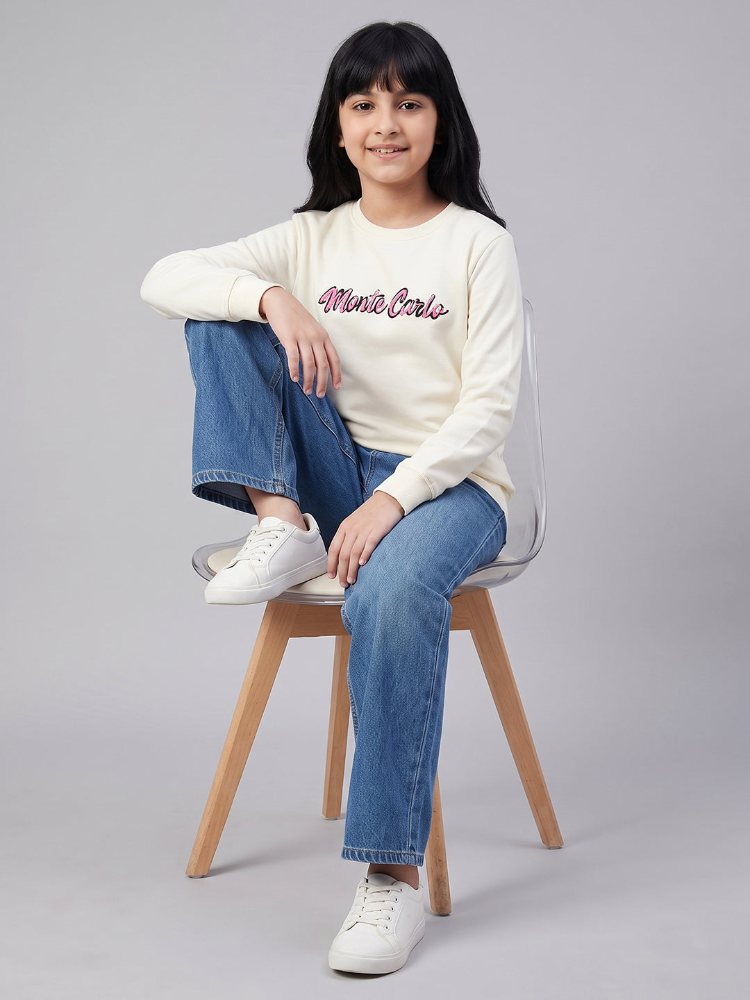 Girls Off White Printed Round Neck Full Sleeve Sweatshirt
