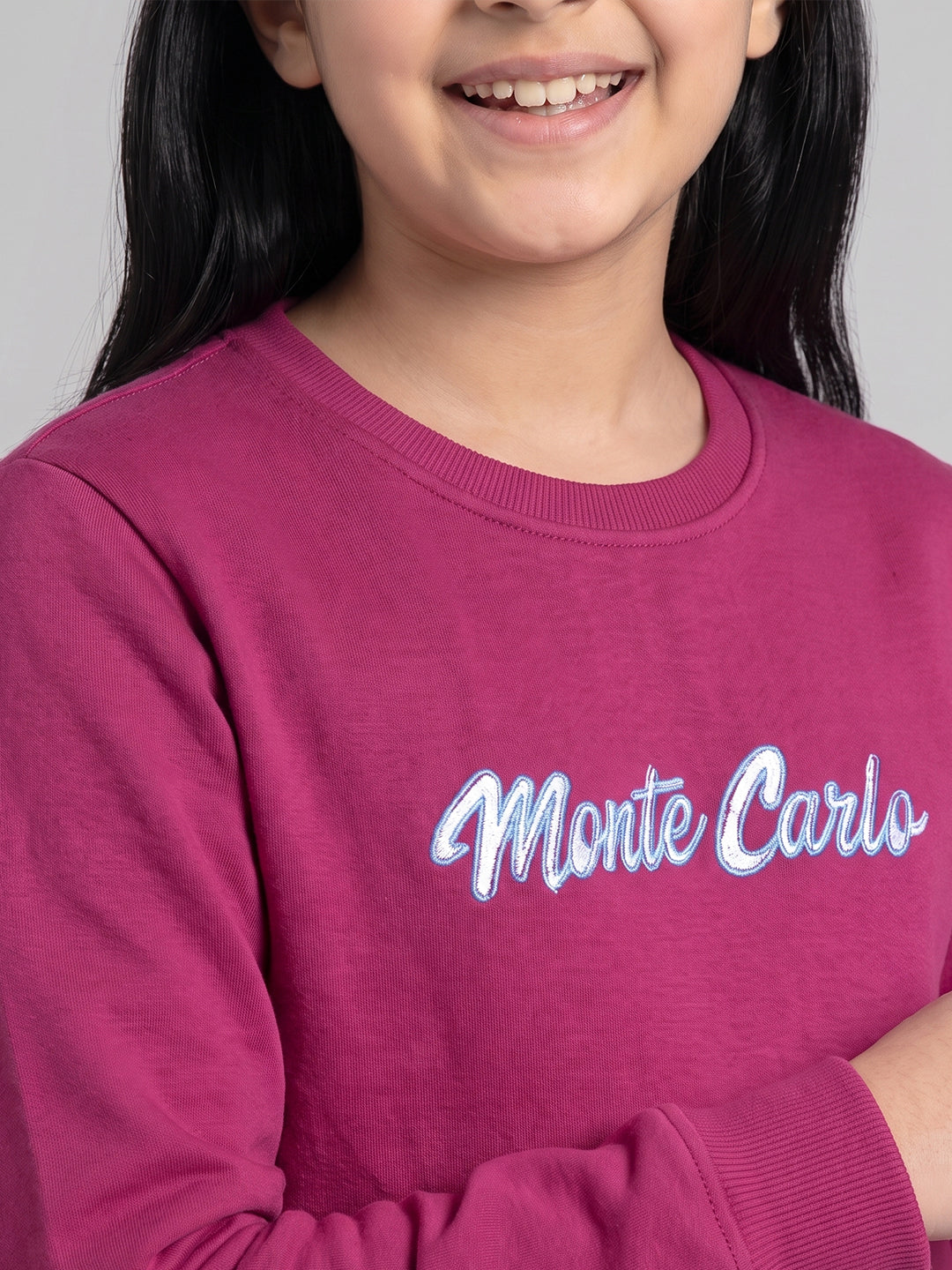Girls Magenta Printed Round Neck Full Sleeve Sweatshirt