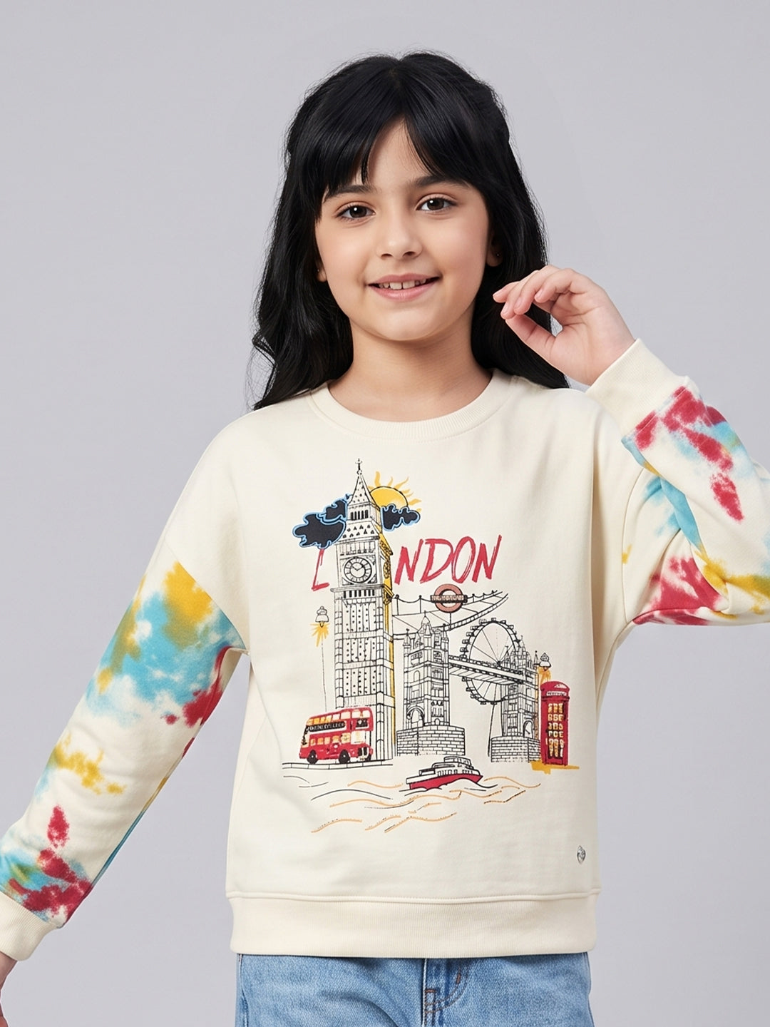 Girls Cream Printed Round Neck Full Sleeve Sweatshirt
