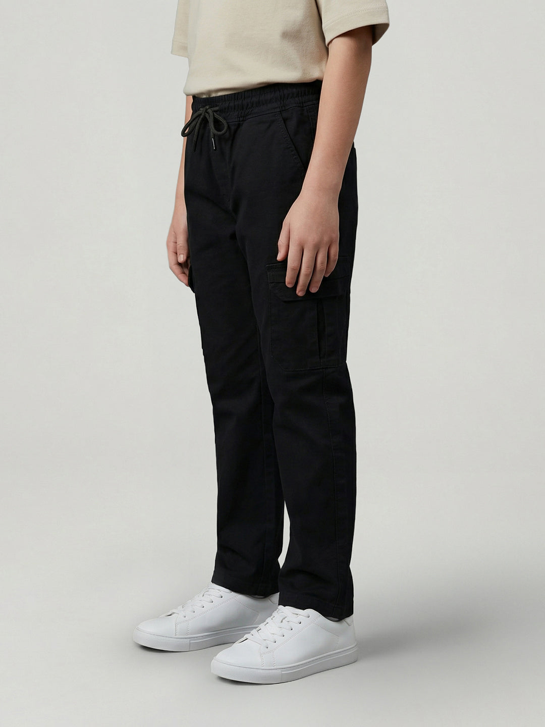 Boys Black Solid Straight Fit Jogger