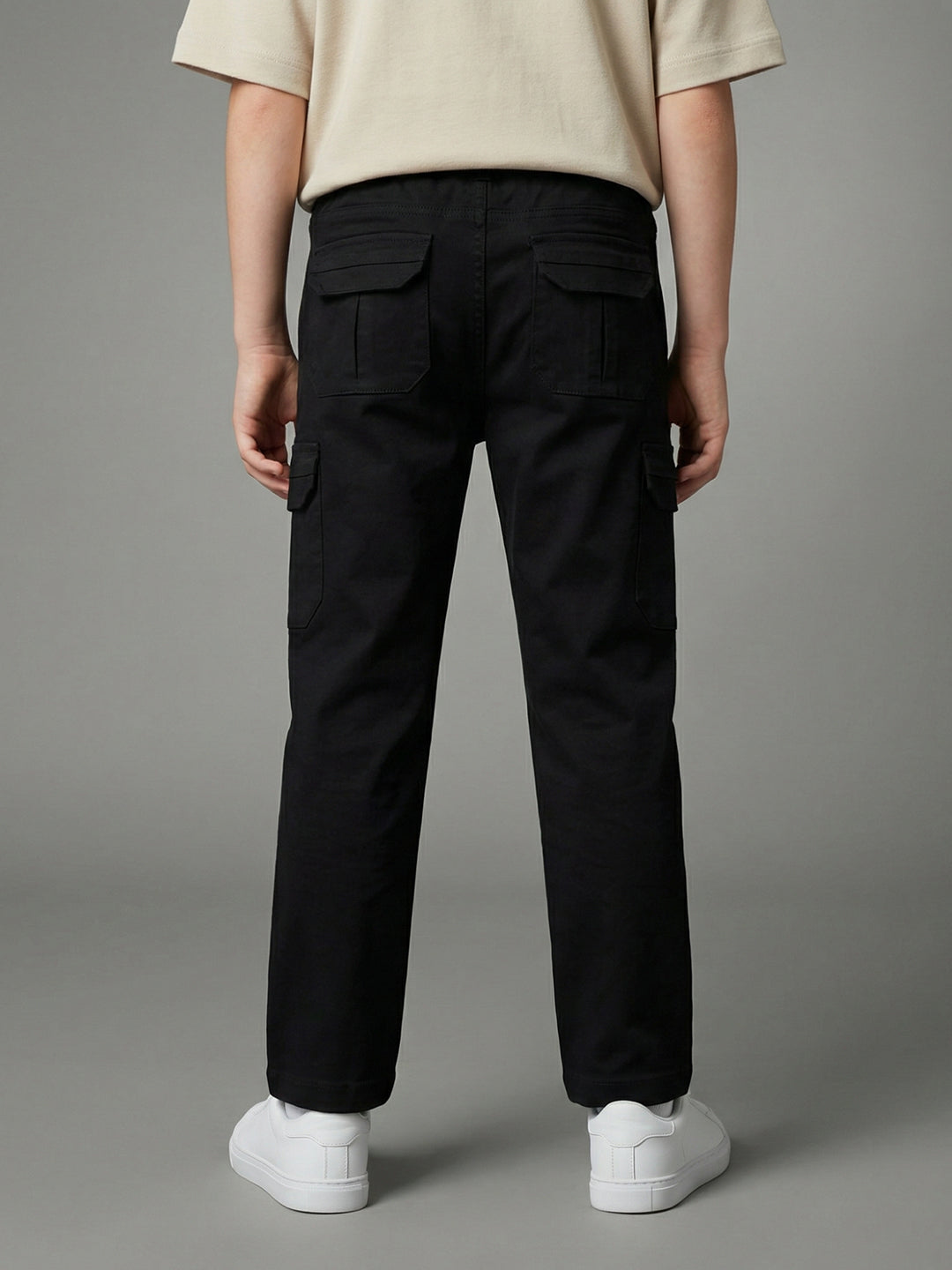 Boys Black Solid Straight Fit Jogger