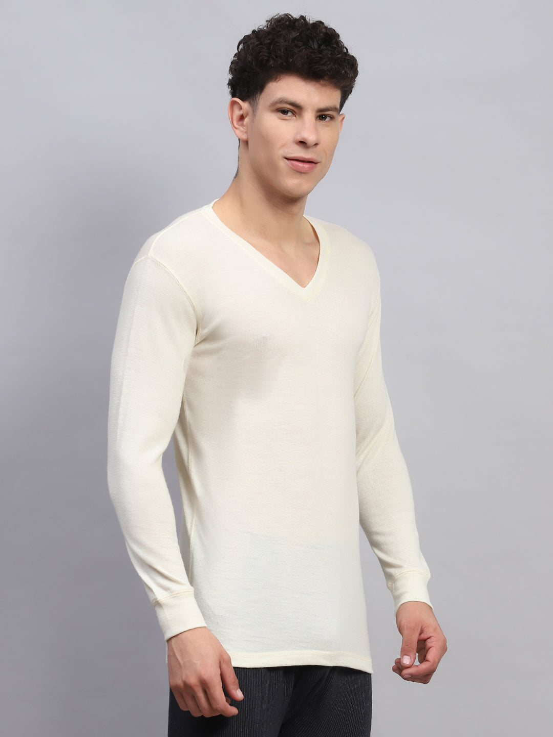 Men Cream Solid V Neck Full Sleeve Thermal Vest