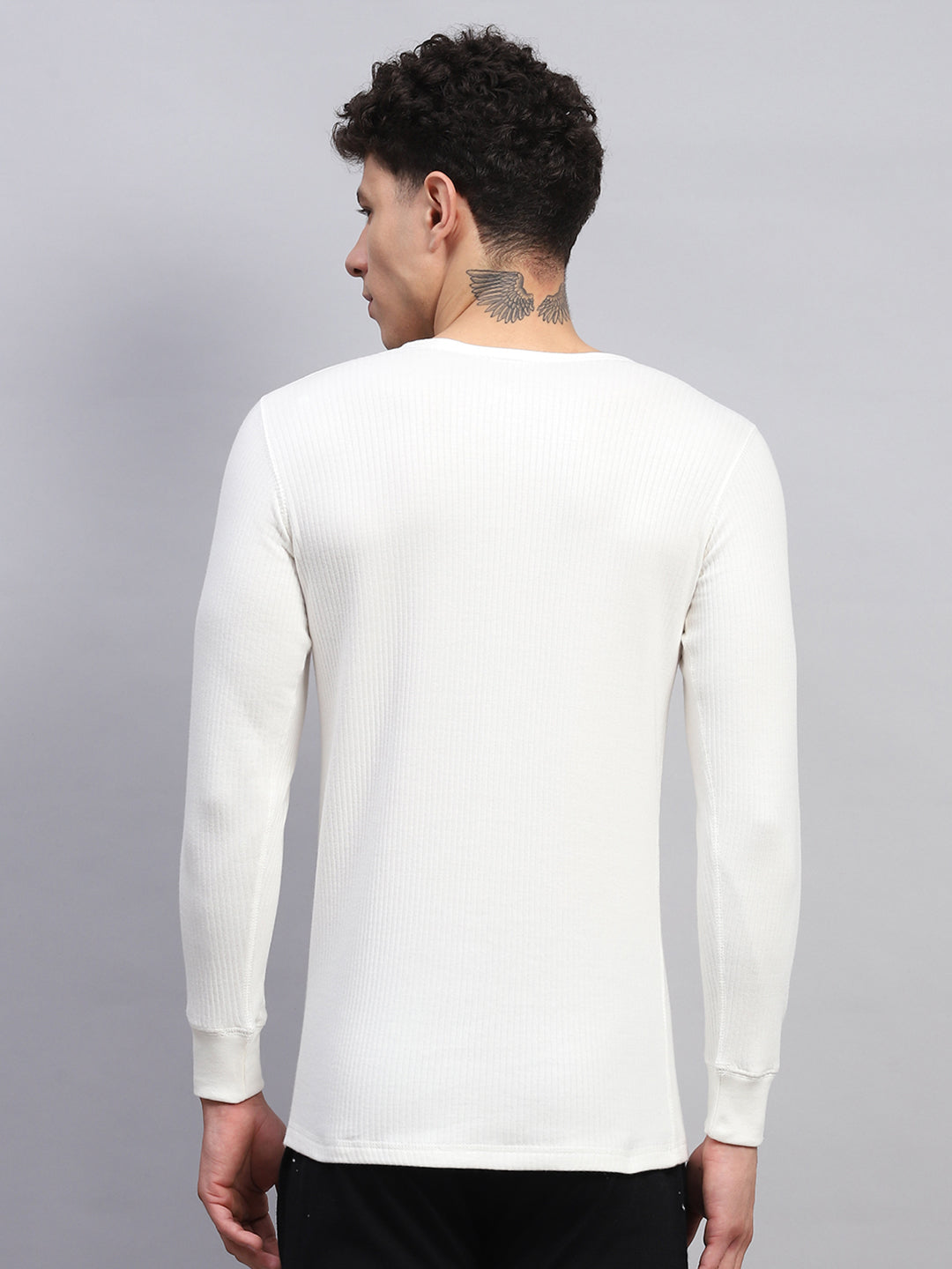 Men White Solid Round Neck Full Sleeve Thermal Vest