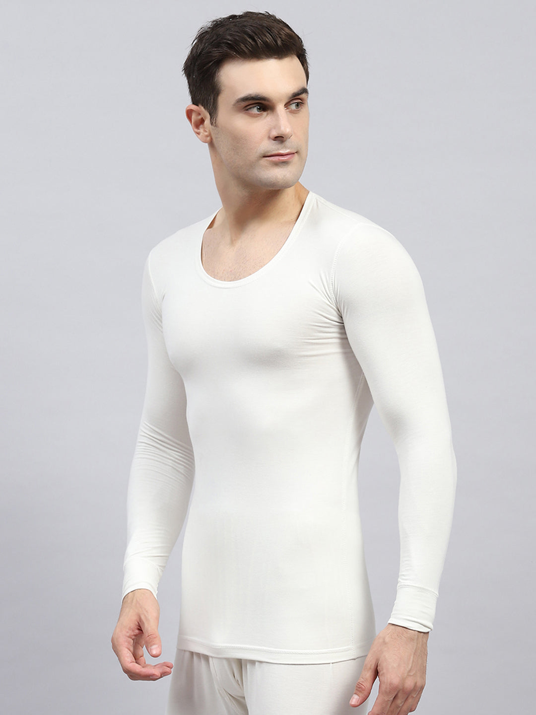 Men White Solid Round Neck Full Sleeve Thermal Vest