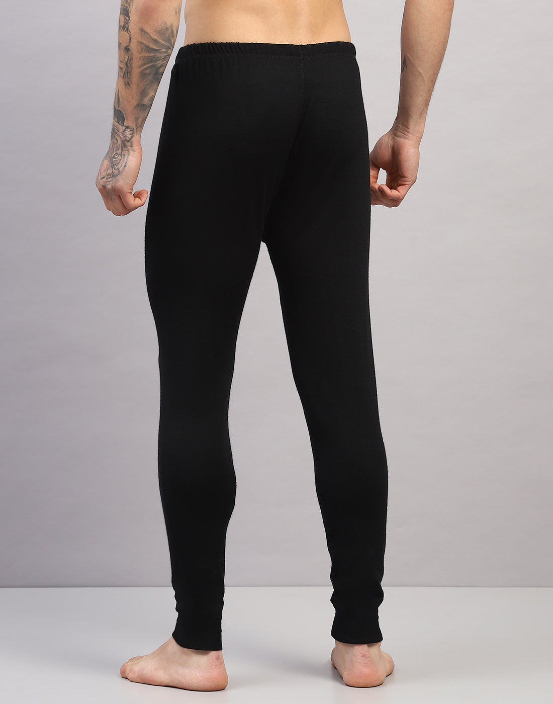 Men Black Solid Regular Fit Thermal Lower