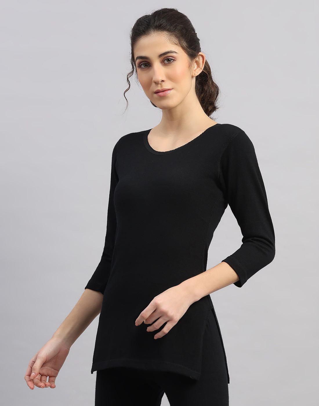 Women Black Solid V Neck 3/4th Sleeve Thermal Vest