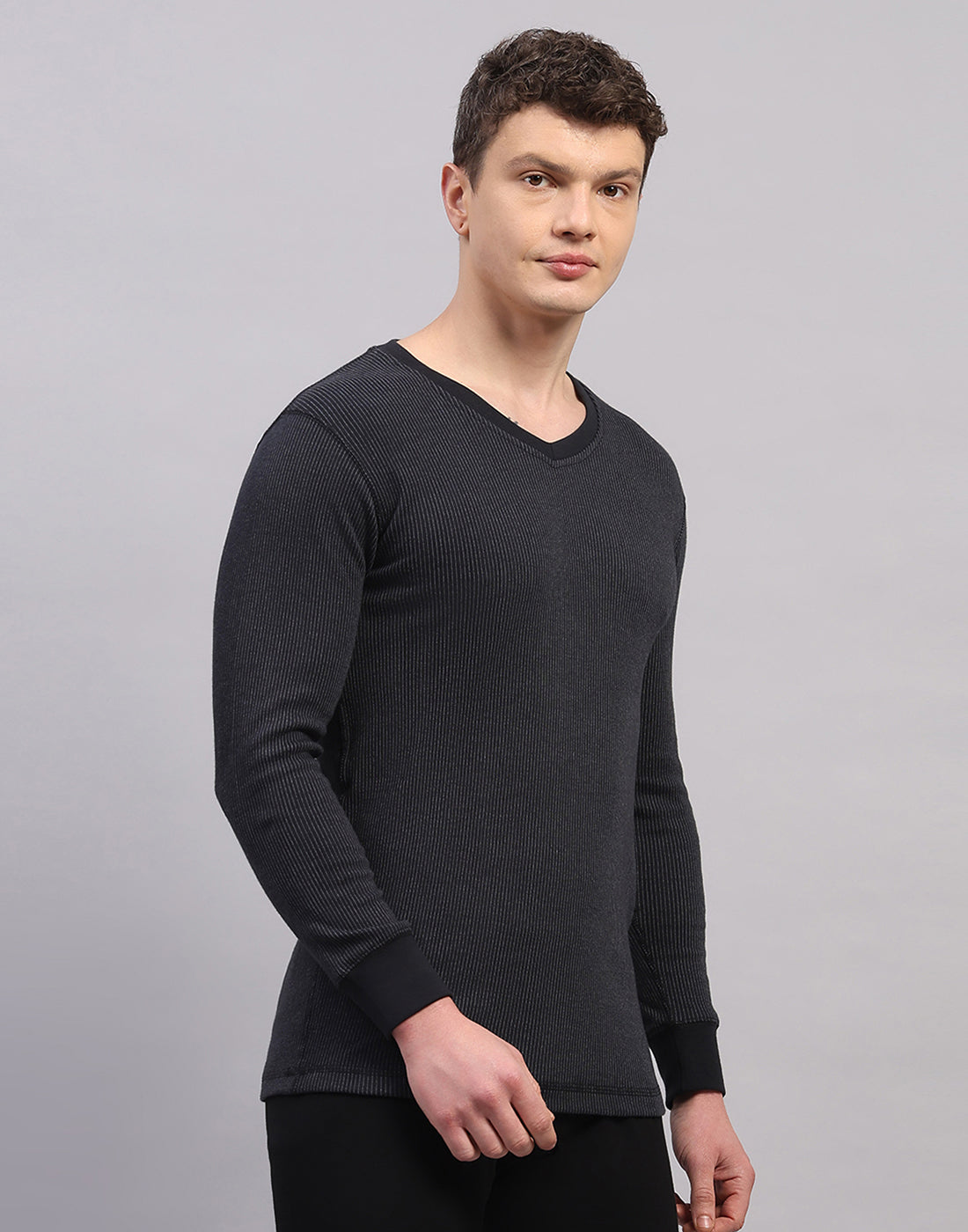Men Black Solid V Neck Full Sleeve Thermal Vest
