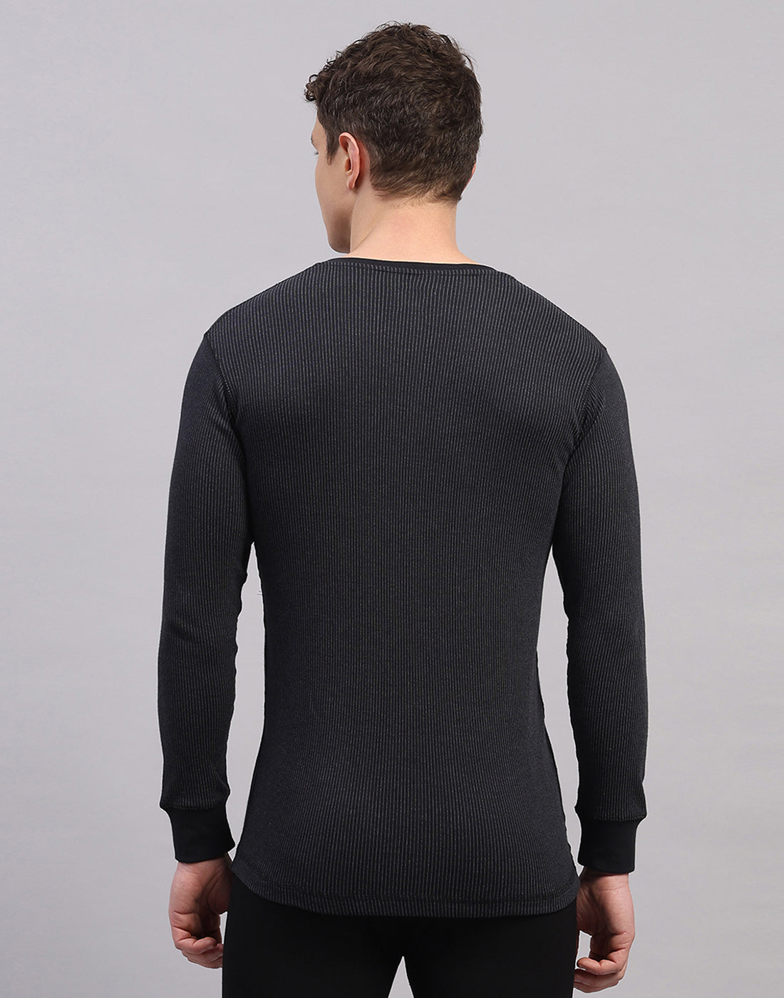 Men Black Solid V Neck Full Sleeve Thermal Vest